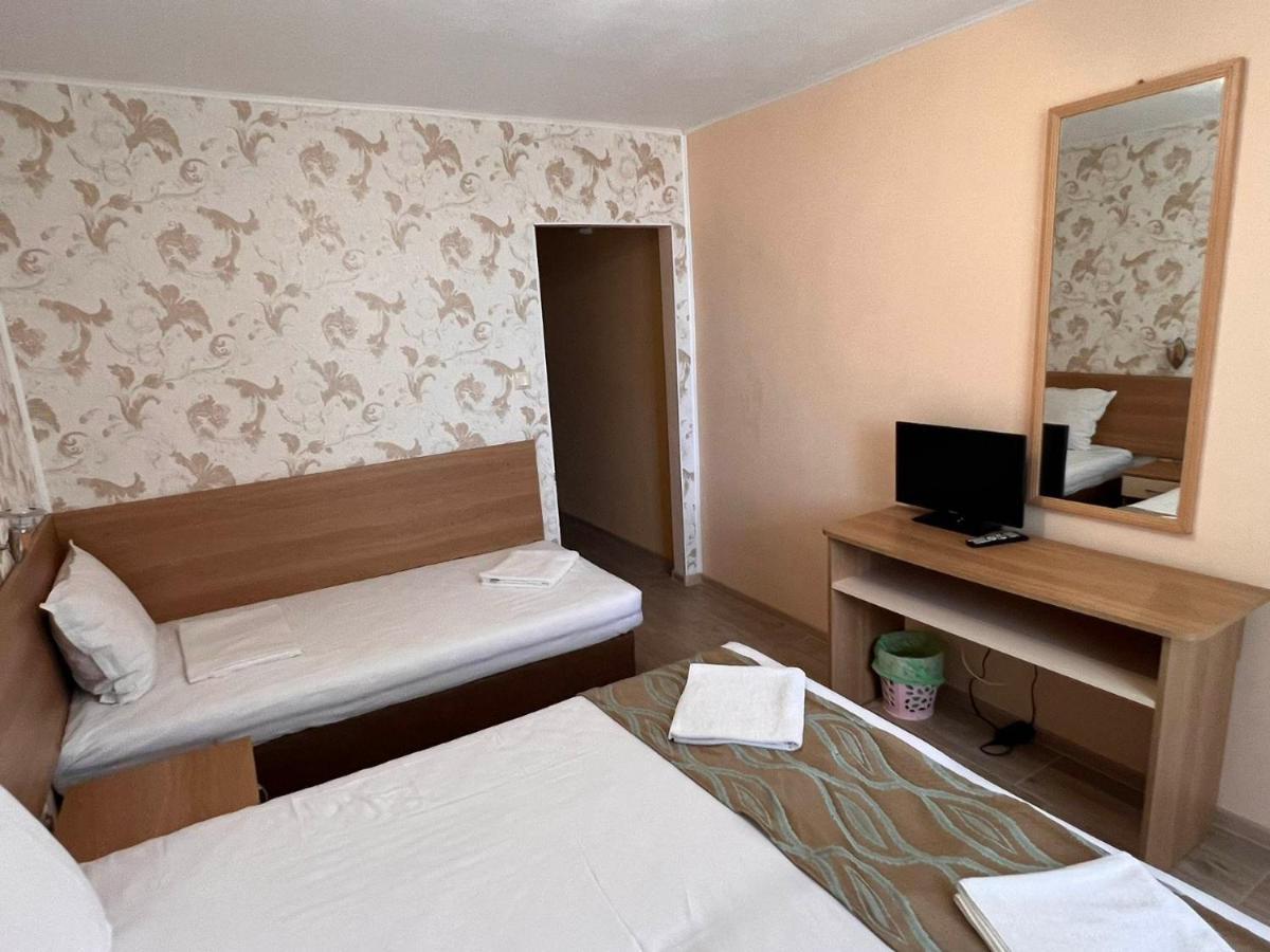 Хотел Диамант Hotel Diamond Balchik Exterior foto