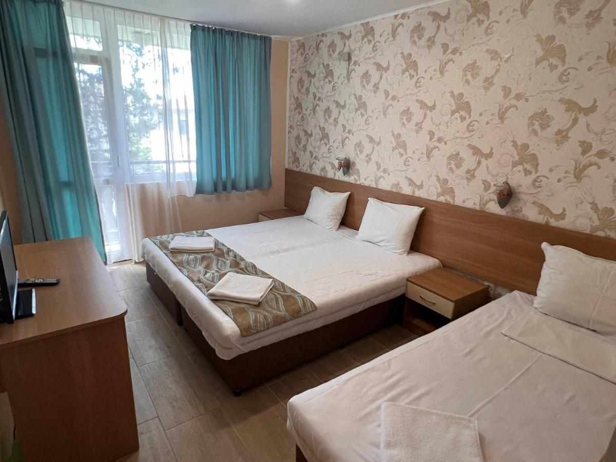 Хотел Диамант Hotel Diamond Balchik Exterior foto